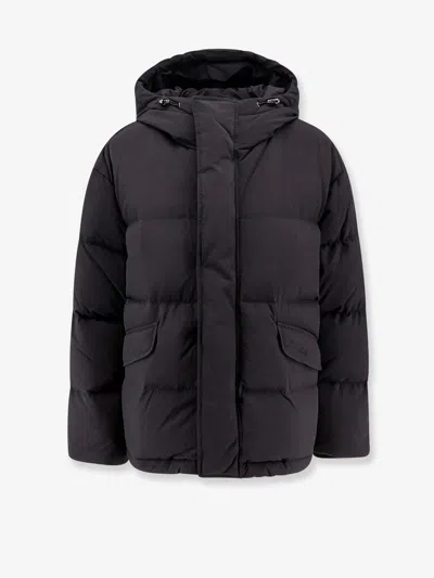 Dunst Logo Embroidered Puffer Jacket In Black