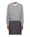 Dunst V-neck Long-sleeved Sweater In Gray
