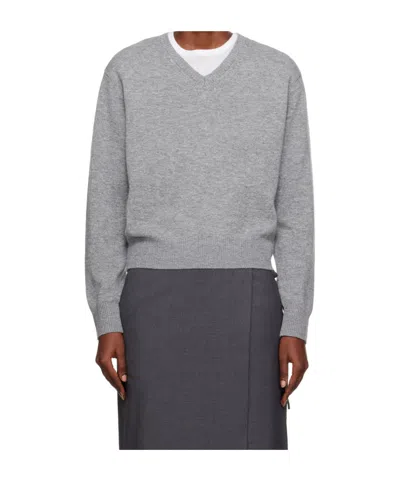 DUNST V-NECK LONG-SLEEVED SWEATER