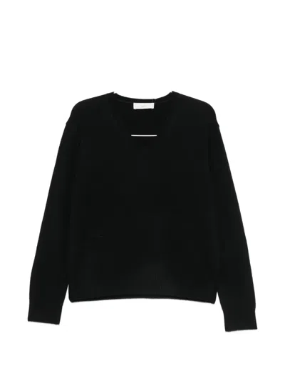 Dunst Wool And Cashmere V-necked Sweater In Black