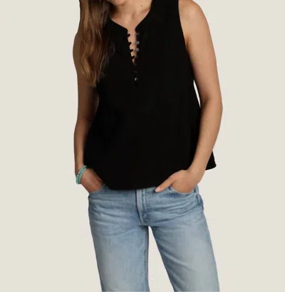 Dylan Andi Sleeveless Top In Black