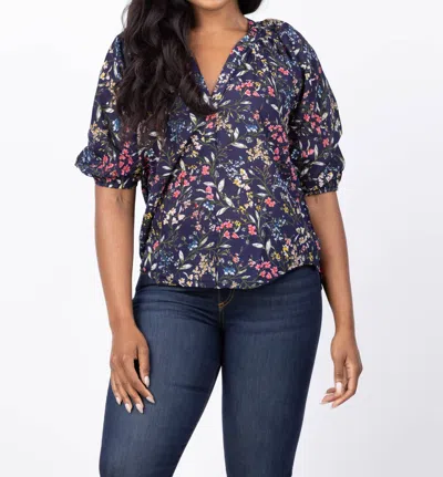 Dylan Anna Top In Navy In Blue