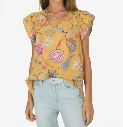 Dylan Claire V Top In Gold In Yellow