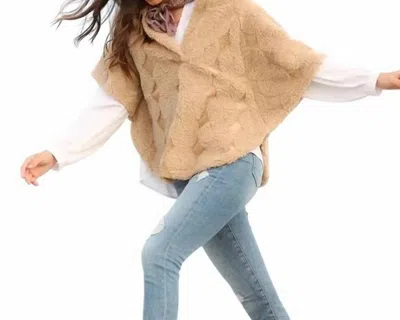 Dylan Harlow Poncho In Caramel In Brown