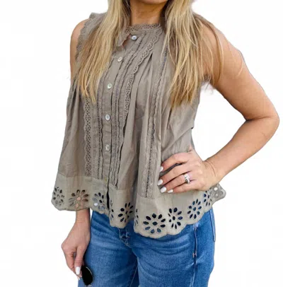 Dylan Malia Top In Olive In Gray