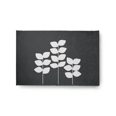 E By Design Floral Machine Woven Chenille Area Rug In Gray/white In White;gray