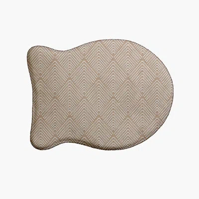 E By Design Lifeflor Diamond Fish Shape Pet Feeding Placemat In Light Brown