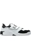 Ea7 Logo-patch Sneakers In 白色
