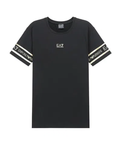 Ea7 Logo T-shirt In Black