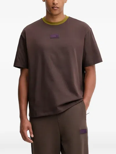 Ea7 Patch-detail T-shirt In Brown