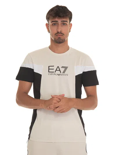 Ea7 Short-sleeved Round-necked T-shirt In White