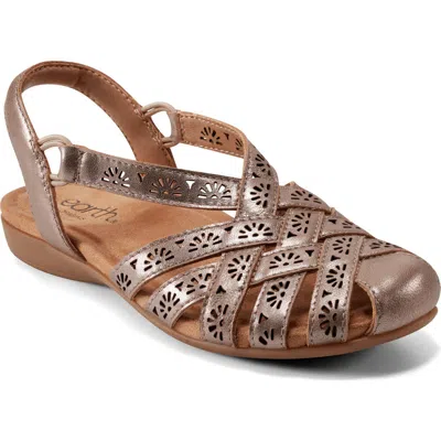 Earth ® Briel Lasercut Sandal In Gold