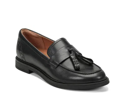 Earth Deeana Loafer In Black