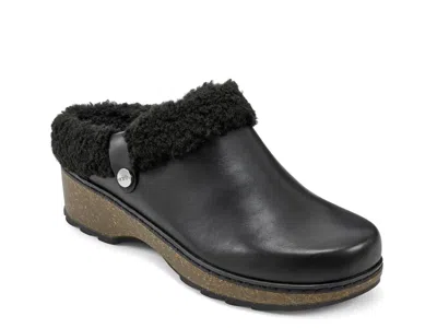 Earth Kona Mule In Black