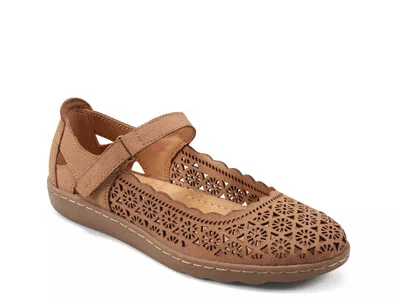 Earth Lady Flat In Brown