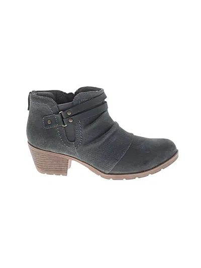 Pre-owned Earth Origins Ankle Boots In Black