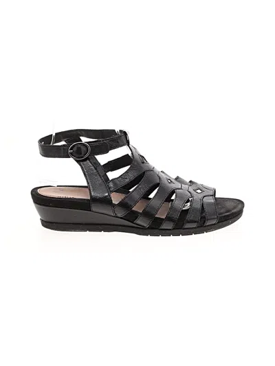 Pre-owned Earth Origins Wedges In Black