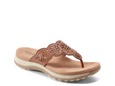 Earth Sadie Sandal In Brown