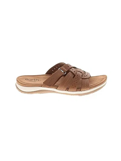 Pre-owned Earth Sandals In Brown
