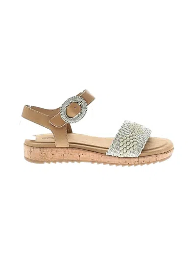 Pre-owned Earth Sandals In Silver