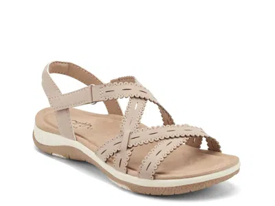 Earth Sanetra Sandal In Gray