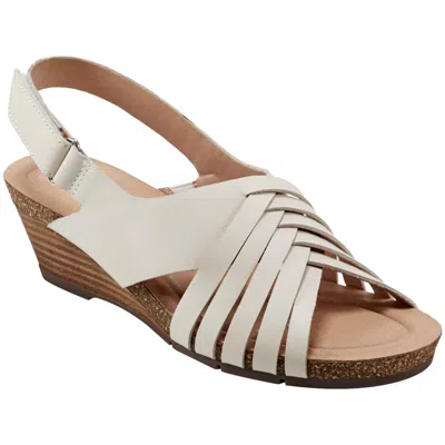 Earth Women's  Hartie Wedge Sandals White Ethartie