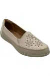 Earth Women's Freya Shoes - Wide Width In Sand White