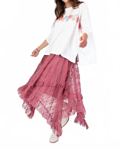 Easel Alana All Over Lace Sharkbite Maxi Skirt In Mauve In Pink
