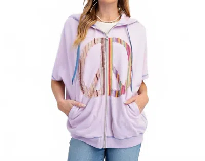Easel Ava Peace Patch Zip Up Short Sleeve Hoodie In Lavender Milk In Purple