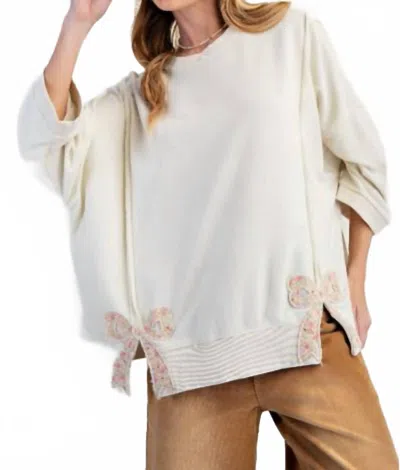 Easel Bow Patch Shirt In Ivory In White