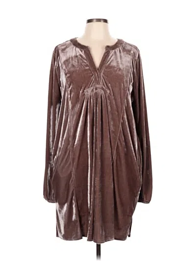Pre-owned Easel Casual Dress In Brown