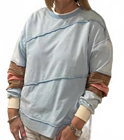 Easel Color Mix Washed Terry Pullover Top In Blue In Multi
