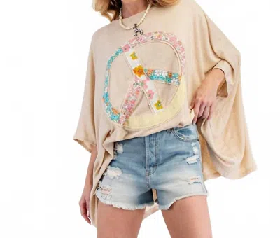 Easel Daisy Peace In Beige In Neutral