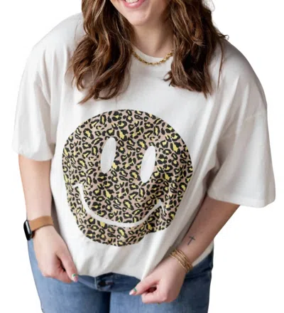 Easel Dimples & Smiles Graphic Tee In White