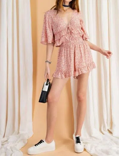 Easel Early Night Floral Printed Short In Coral In Pink