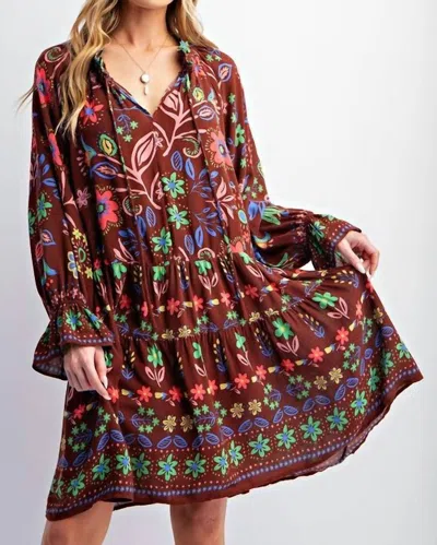 Easel Floral Printed Gauze Midi Dress - Plus In Chocolate In Multi