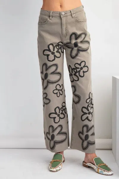 EASEL FLOWER PRINT WASHED WIDE PANTS IN DUSTY SAGE