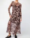 EASEL GEO PRINT MESH MAXI DRESS IN BROWN TRUFFLE