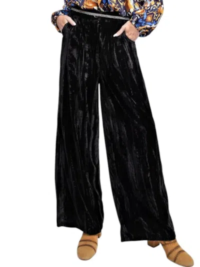 Easel Ice Velvet Wide Pants In Black