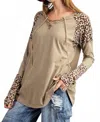 Easel Leopard Long Sleeves Top In Sage Grey In Brown