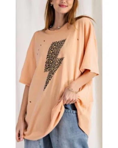 Easel Lightning Bolt Oversized Tee In Cantaloupe In Brown