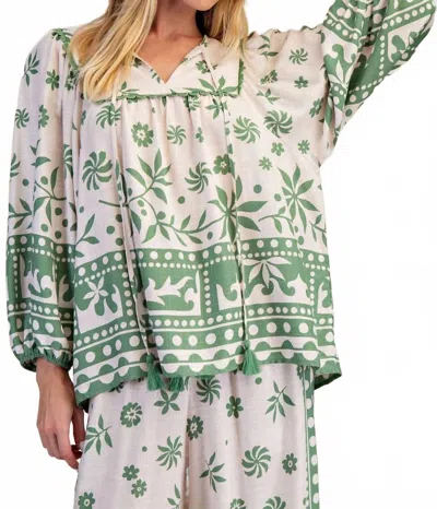 Easel Linen Boho Top - Plus In Matcha Latte In Multi