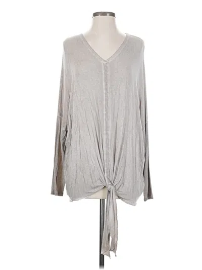 Pre-owned Easel Long Sleeve Blouse In Gray