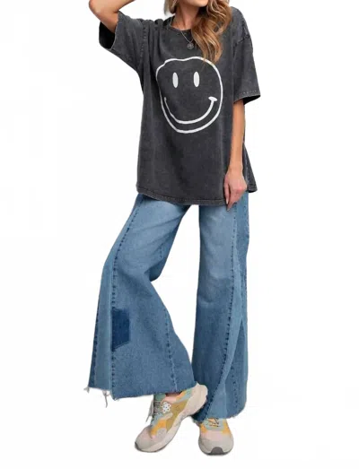Easel Mineral Wash Smiley Happy Face Top In Black