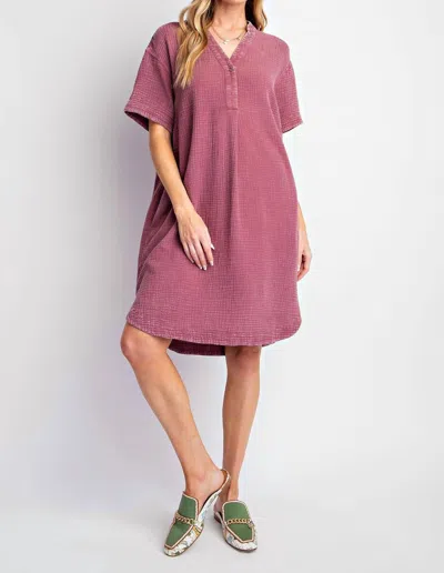 Easel Mineral Washed Cotton Gauze Midi Dress In Red Bean