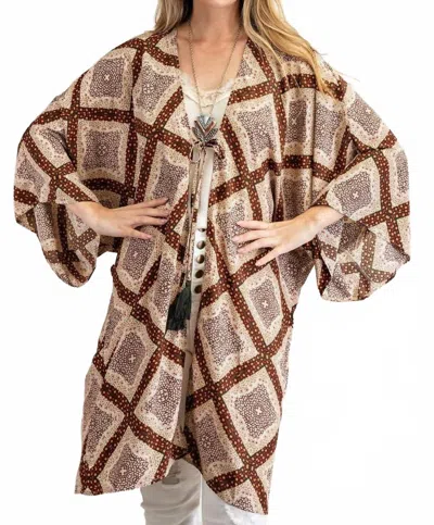 Easel Paisley Printed Rayon Challie Kimono In Mocha In Brown