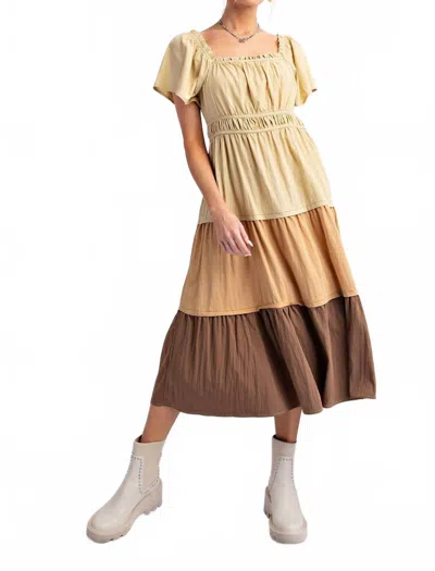 Easel Short Sleeve Color Mix Cotton Poplin Maxi Dress In Mocha In Brown