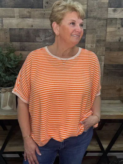 Easel Stripe Short Sleeve Top In Orange