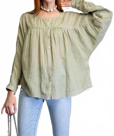 Easel Textured Dolman Sleeve Top In Sage In Green