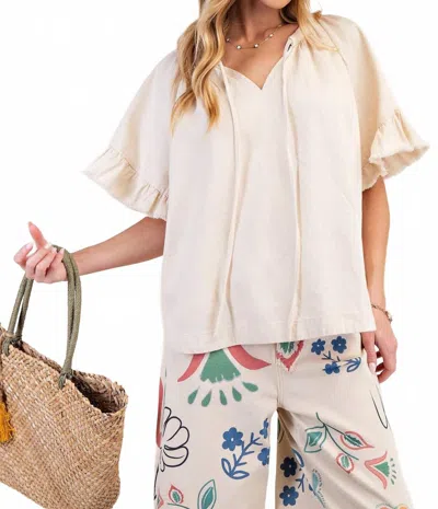 Easel Washed Chambray Woven Top In Natural In White